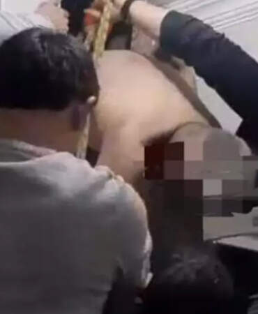Uzaklaştırma Kararı da Durdurmadı! Boşanma Aşamasındaki Eşinin Evine Girmeye Çalışınca Havalandırma Boşluğunda Sıkıştı