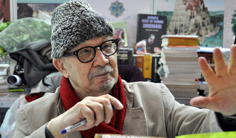 Yalçın Küçük Hayatını Kaybetti