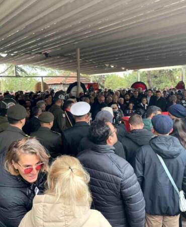 Yalçın Küçük son yolculuğuna uğurlandı