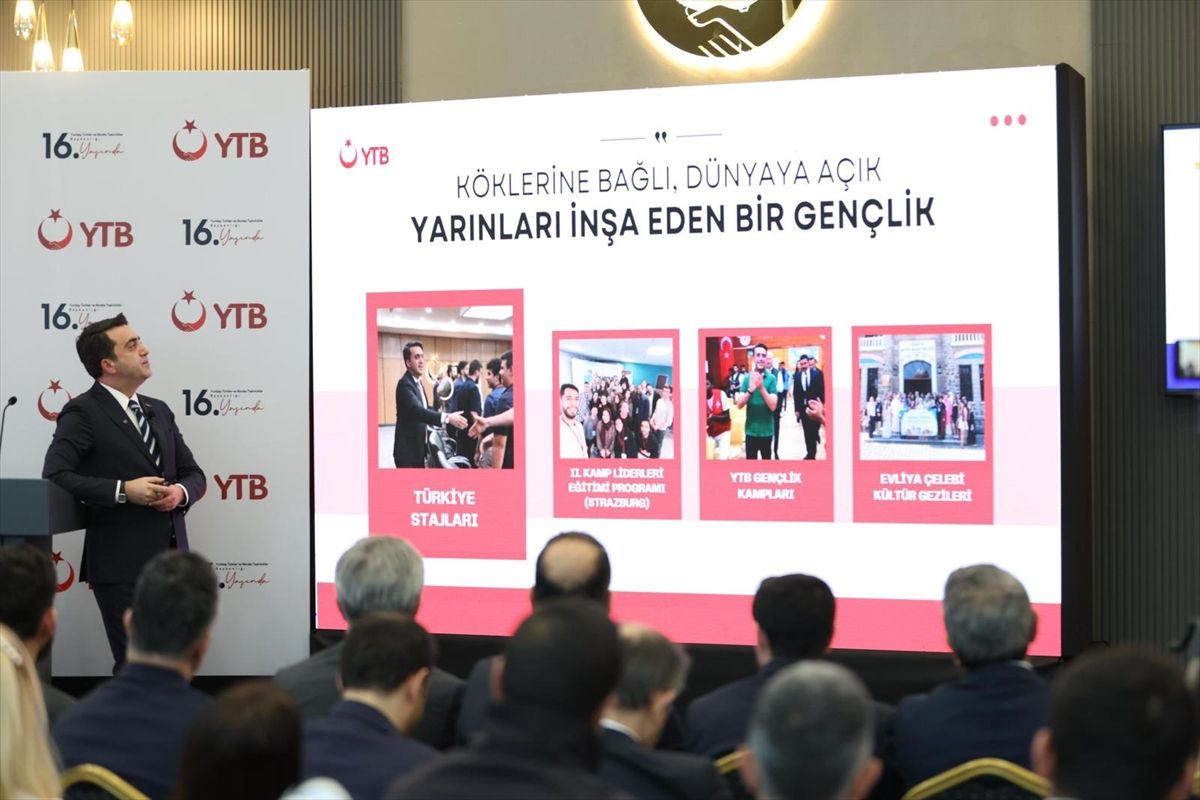 YTB’nin kuruluşunun 16. yıl dönümü nedeniyle Ankara’da program düzenlendi
