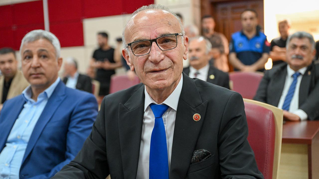 Yüreğir Belediyesi’nde CHP’li Cafer Boyraz Başkan Vekili Seçildi