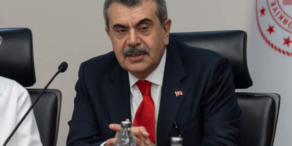 Yusuf Tekin Alınacak Önlemleri 7 Maddede Sıraladı: Okullarda Güvenlik Sistemi Sil Baştan