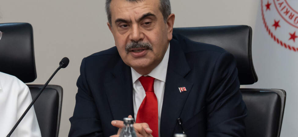 Yusuf Tekin Alınacak Önlemleri 7 Maddede Sıraladı: Okullarda Güvenlik Sistemi Sil Baştan