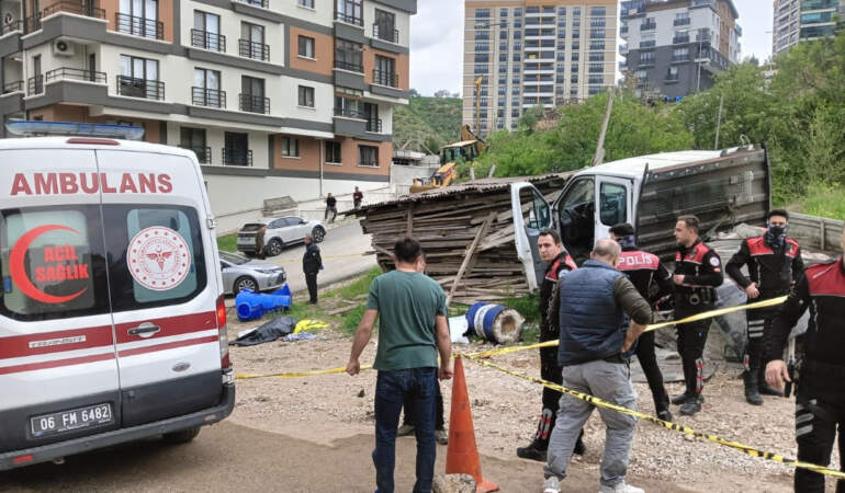 1 Mayıs’ta Kahreden Haber! 2 İşçi Hayatını Kaybetti