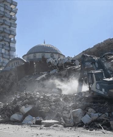 146 Kişiye Mezar Olan Hamidiye Sitesi Davasında Karar Çıktı: Müteahhide 21 Yıl, 15 Sanığa Beraat
