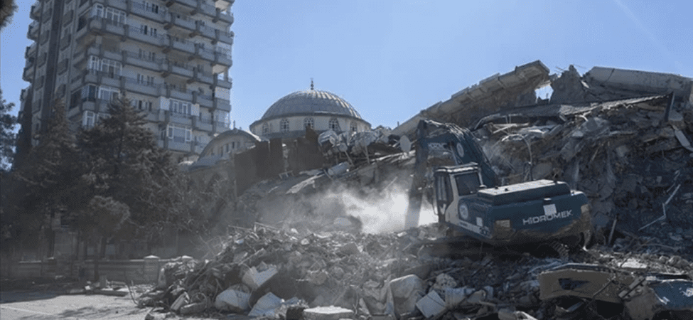 146 Kişiye Mezar Olan Hamidiye Sitesi Davasında Karar Çıktı: Müteahhide 21 Yıl, 15 Sanığa Beraat