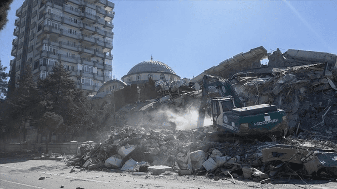 146 Kişiye Mezar Olan Hamidiye Sitesi Davasında Karar Çıktı: Müteahhide 21 Yıl, 15 Sanığa Beraat