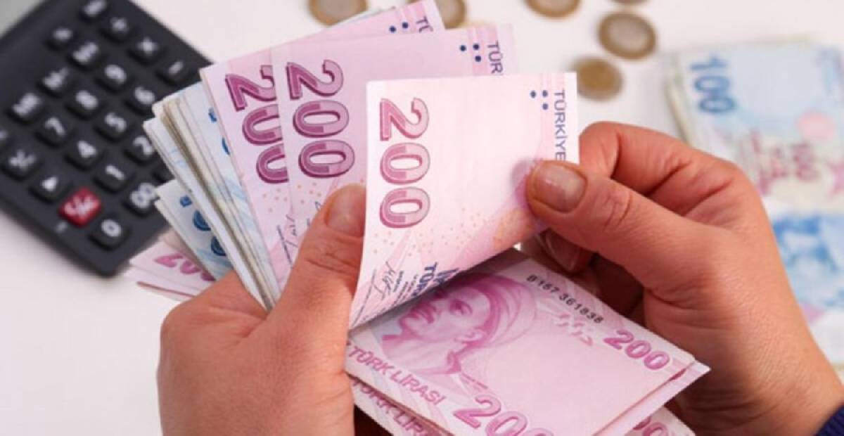 17 yılda alım gücü 8 TL’ye geriledi: 200 TL pul oldu