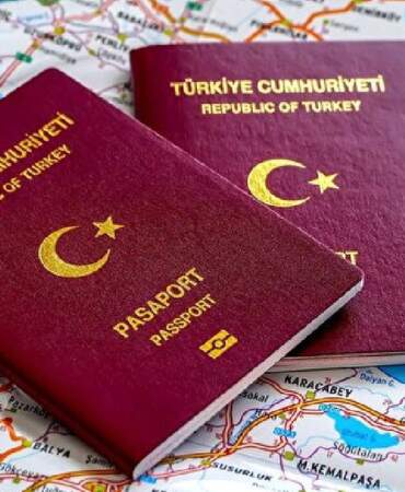 Tatilcilere ve Umre yolcularına büyük müjde: Suudi Arabistan’a vize kalkıyor
