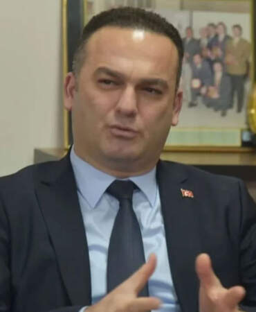 Hasbi Dede’ye 1 yıl 6 ay hapis cezası
