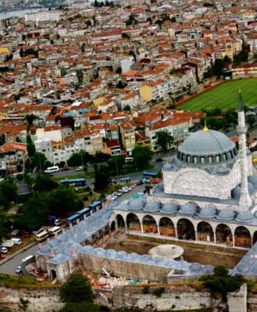 Financial Times’tan Karagümrük analizi: Bir İstanbul semti üzerinden Türkiye’nin dönüşümü