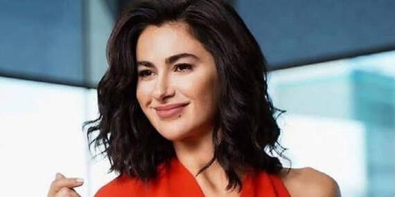 Bodrum’da sürpriz nikah: Nesrin Cavadzade kendisinden 7 yaş küçük Taner Uçar ile sessiz sedasız evlendi