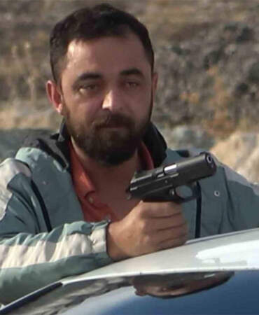 Arkadaşlarının saatler süren müdahalesiyle kurtarılmıştı: 8 ay sonra aynı kişi yaşamına son verdi