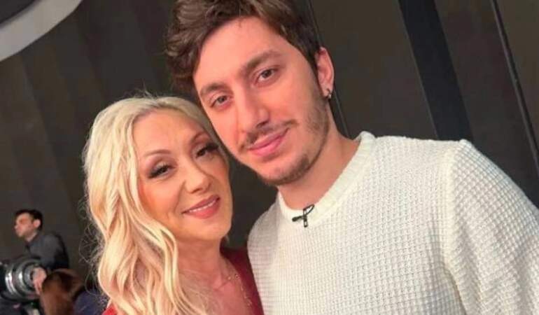 Şarkıcı Güllü’nün oğlu Tuğberk Yağız Gülter kaza geçirdi