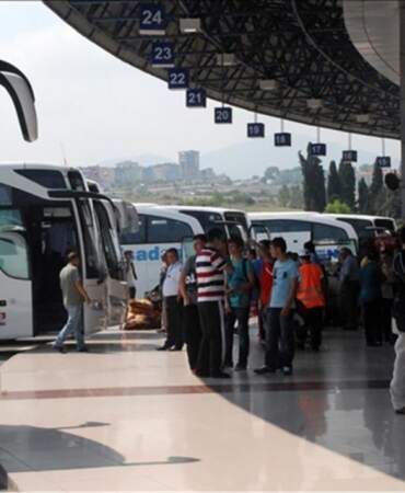 Bayram tatili öncesi ulaşımda “9 Gün” hareketliliği: Otobüs biletlerine zam yolda