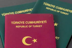 Türkiye ile Suudi Arabistan arasında vize muafiyeti anlaşması imzalandı