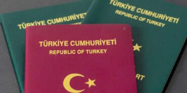 Türkiye ile Suudi Arabistan arasında vize muafiyeti anlaşması imzalandı