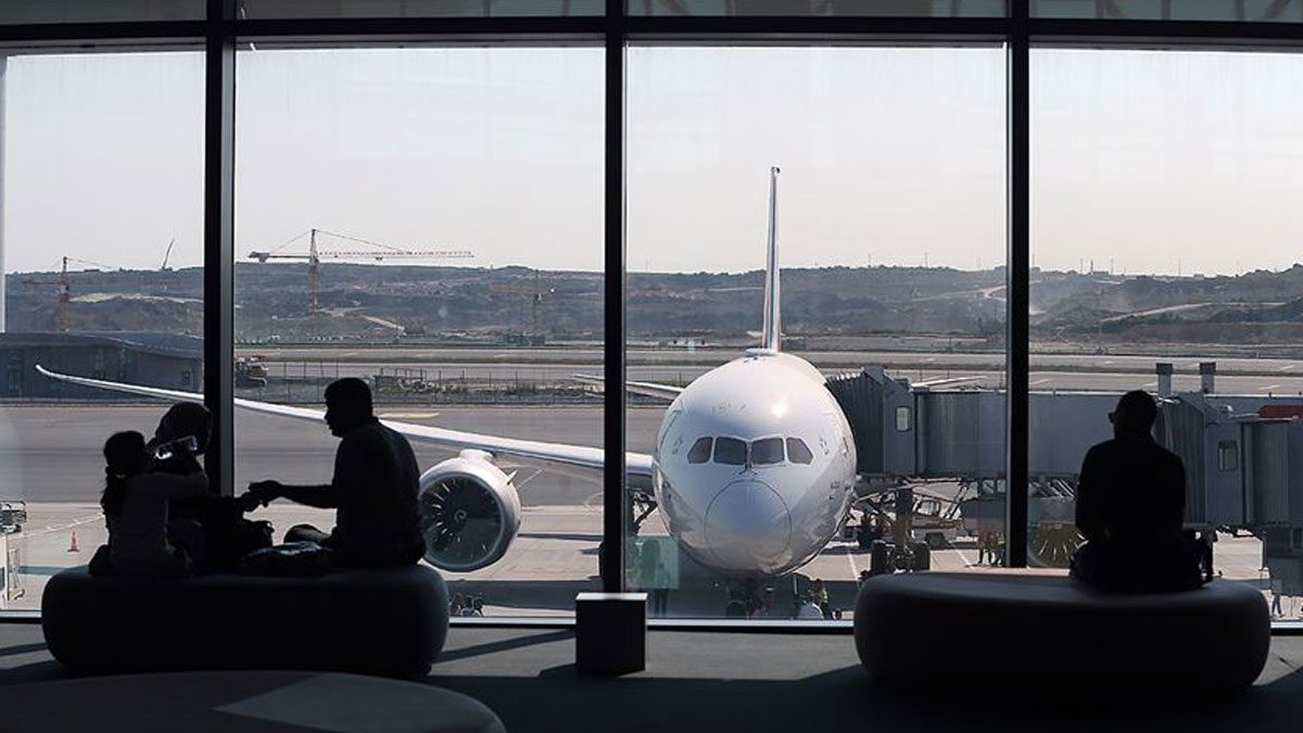 Dev hava yolu şirketleri art arda uçuşları iptal ediyor: Jet yakıtı krizi İstanbul’u vurdu