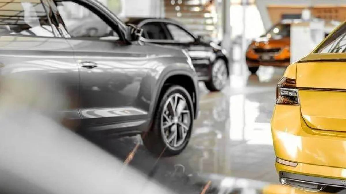 Nisan ayında en çok bu otomobiller satıldı! Binek ve hafif ticaride yükseliş sürüyor