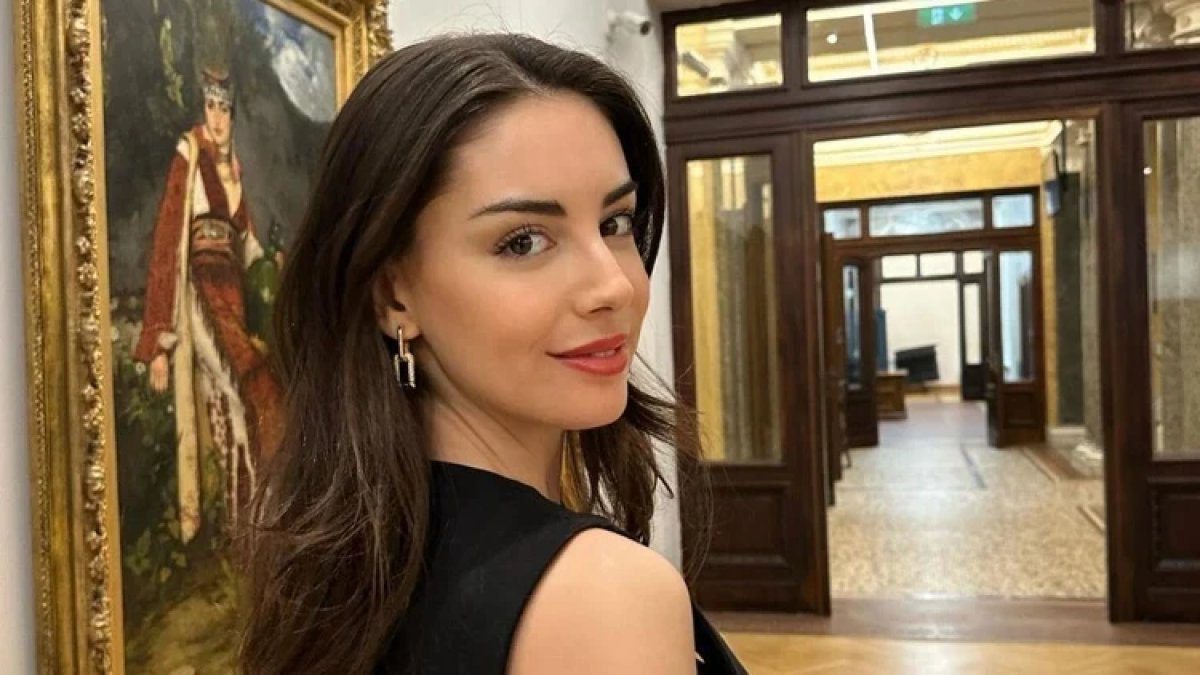 Kızılcık Şerbeti’nde yaprak dökümü! Selin Türkmen ayrılıyor, yeni Çimen kim olacak?