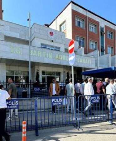 13 yaşındaki çocuğa ‘cinsel istismar’ soruşturması:  33 kişi tutuklandı