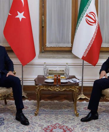Bakan Fidan’dan diplomasi trafiği: İranlı mevkidaşı ile görüştü