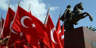 18 Mayıs Pazartesi yarım gün mü, tatil mi? 18-19 Mayıs’ta okullar, bankalar ve noterler açık mı, çalışıyor mu?