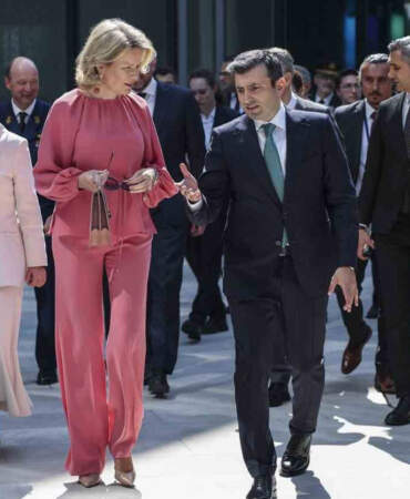 Belçika Kraliçesi Mathilde’den Baykar’a ziyaret: SİHA’ları yerinde inceledi