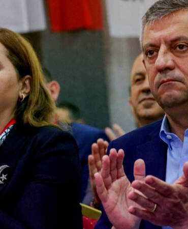 Burcu Köksal AK Parti’ye geçeceğini açıkladı