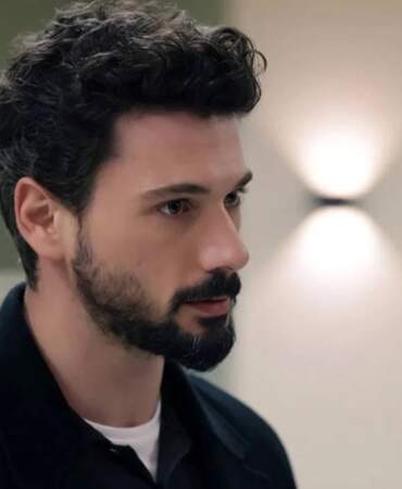 Deniz Can Aktaş’ın asıl mesleği meğer bambaşkaymış! Duyan şaştı kaldı