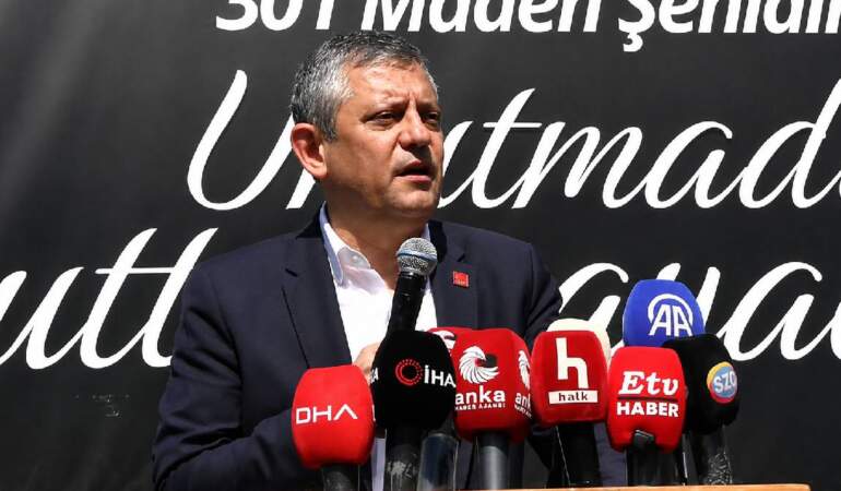 Özgür Özel Soma’da 301 madencinin anmasında konuştu: AK Parti’nin kara düzenini ilk Somalılar tanıdı