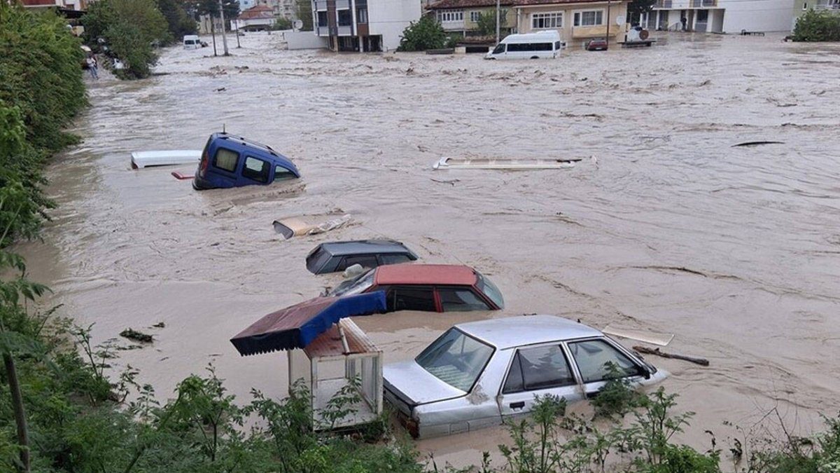 Nisan ayında 148 şiddetli meteorolojik olay yaşandı