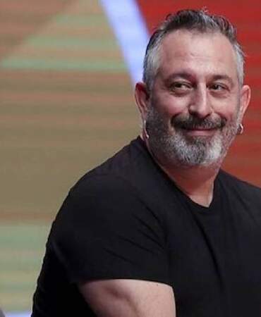 Dilenci Cem Yılmaz’ın yakasına yapıştı:  Bedduası ise herkesi şaşırttı