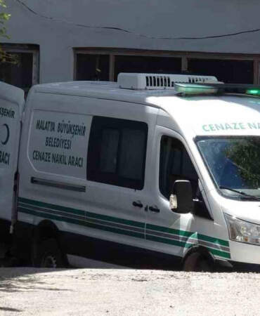 Malatya’da korkunç olay! Genç kadın parkta ölü bulundu