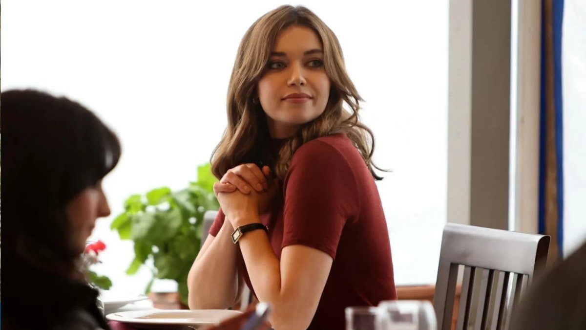 Afra Saraçoğlu A.B.İ dizisinden neden ayrılıyor? Çağla’nın vedası sonrası erken final kararı gelecek mi?