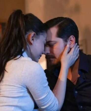 Eşref Rüya neden final yapıyor? Çağatay Ulusoy, Demet Özdemir ve Aslıhan Malbora arasındaki set iddialarının gerçek yüzü