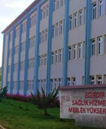 İptal edilen akademik ilan yeniden yayımlandı: “Kişiye özel kadro” iddiası