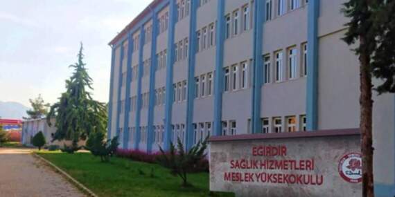 İptal edilen akademik ilan yeniden yayımlandı: “Kişiye özel kadro” iddiası