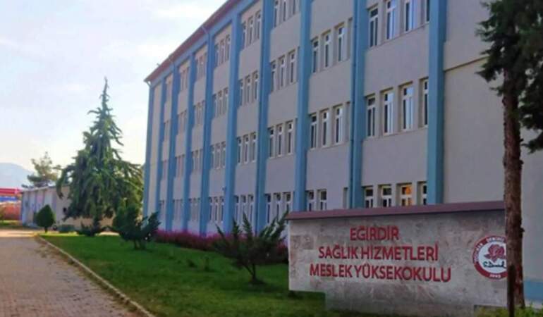 İptal edilen akademik ilan yeniden yayımlandı: “Kişiye özel kadro” iddiası