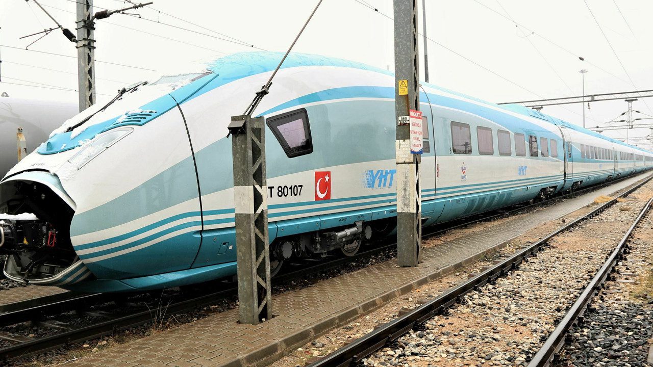 9 Kişinin Öldüğü Ankara’daki Yüksek Hızlı Tren Faciasında Rapor Bilmecesi