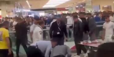 Ankara’da AVM’nin yemek katındaki bıçaklı kavga korku dolu anlar yaşattı