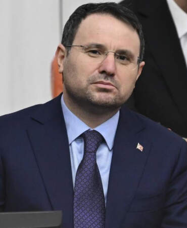 Bakan Akın Gürlek’ten Özgür Özel’e Yanıt: ‘İddialar İftira Siyasetinin Tezahürü’