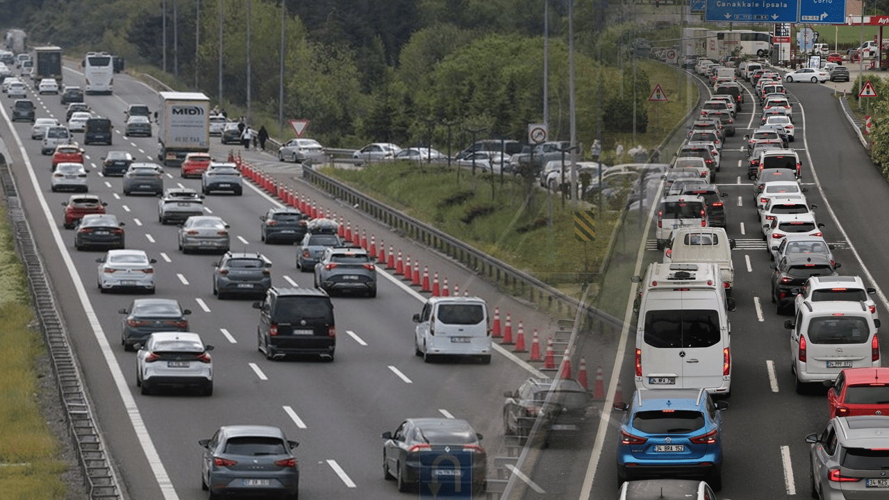 Bayram Göçü Başladı: Trafik Birçok Noktada Durma Noktasına Geldi