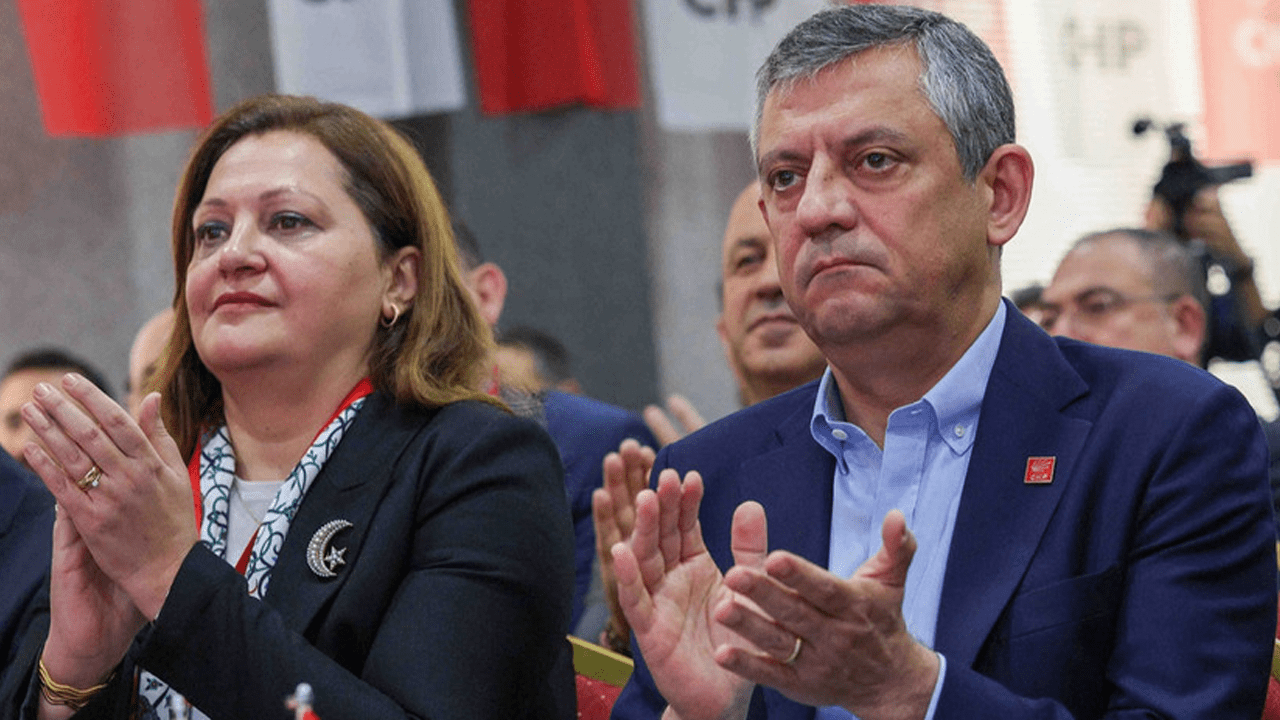 Burcu Köksal’dan Çarpıcı Açıklama: ‘Özgür Özel Burnumdan Getirdi’
