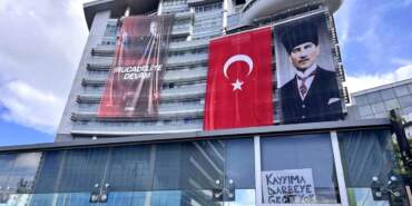 CHP Genel Merkezi’nde Gerginlik