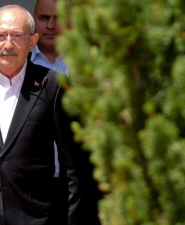 CHP’de 1 Haziran Alarmı: Kılıçdaroğlu ‘A Takımı’nı Topluyor, İhraçlar Masada