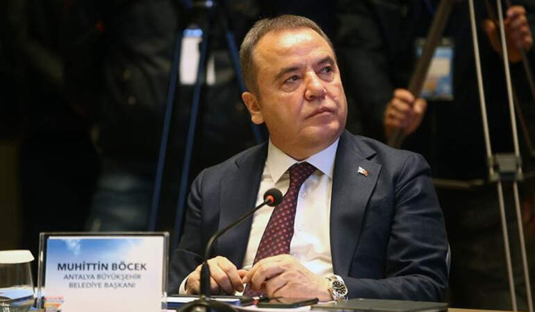 CHP’de ‘Milyon Euroluk’ Kriz: Muhittin Böcek İçin İhraç Formülü Masada