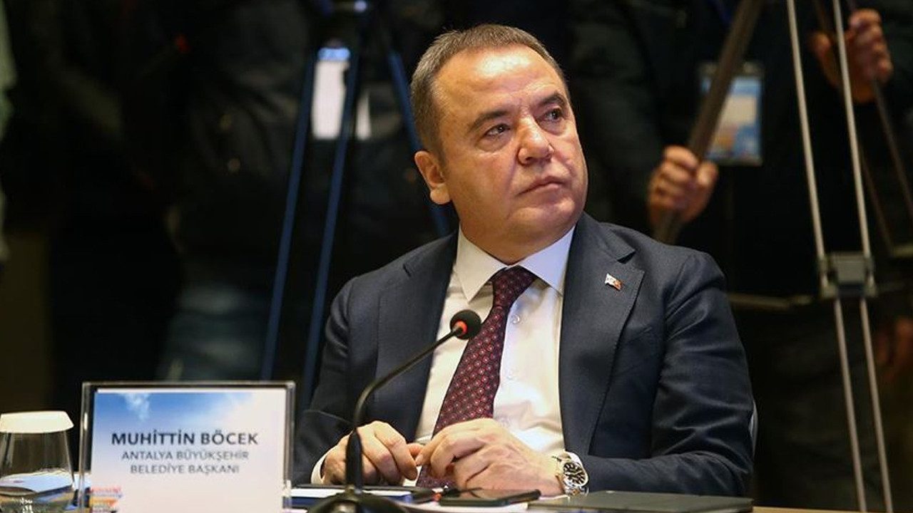 CHP’de ‘Milyon Euroluk’ Kriz: Muhittin Böcek İçin İhraç Formülü Masada