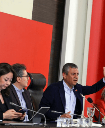 CHP’nin Kritik PM Toplantısında Neler Konuşuldu? İşte Tüm Detaylar