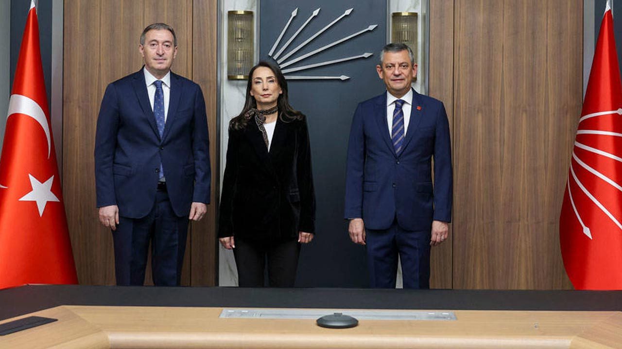 DEM Parti’den CHP’ye Mutlak Butlan Kararına İlk Tepki